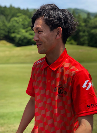 mysoleファミリーにフットゴルフの三窪秀太選手が加わりました。